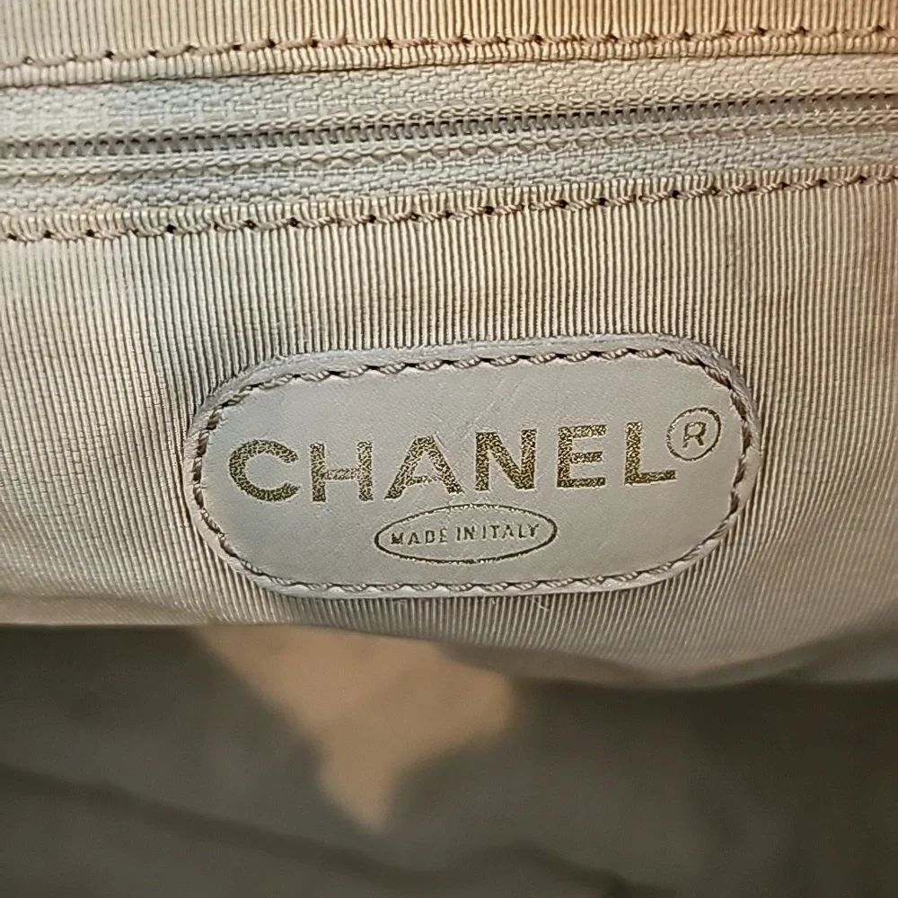 👑AUTHENTIC RARE👑 Vintage CHANEL CC Beige Lambskin Shoulder Tote - Picture 12 of 15